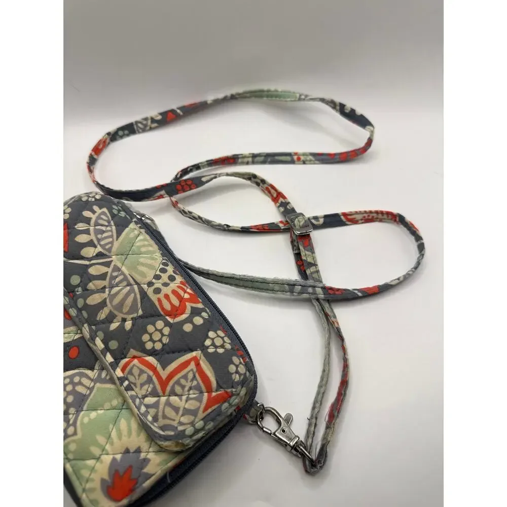 Vera Bradley RFID AllInOne Crossbody Nomadic Floral Quilted Wallet Purse Retired